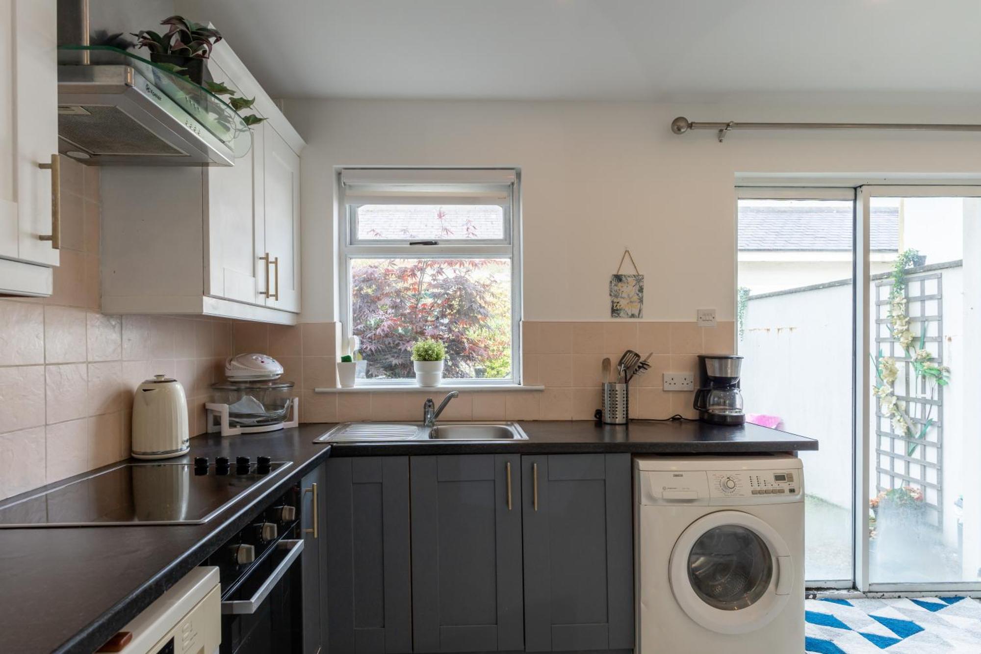 Three-Bedroom Home In Tulfarris Village, Wicklow Blessington Exterior photo